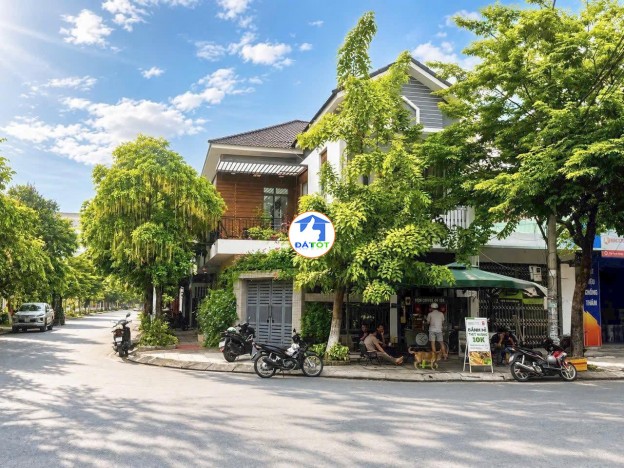 ????????Bán Biệt thự 2 mặt tiền đường 10m5 và 7m5 đường TRẦN ĐÌNH NAM - 18000000 Tổng diện tích - 180 m²