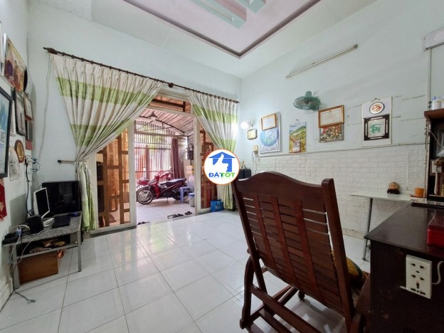 [K2496] Khai thác ngay 10tr/tháng nhà 1/ Đường 52 sát cầu Gò Dưa, 10.x tỷ - 10990000 Tổng diện tích - 186 m²