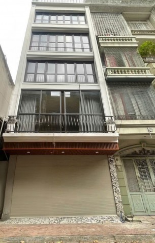 Cho thuê nhà, THANG MÁY, 80m2_ 5T; Nguyễn Thị Định, Hoàng Ngân -33 tr