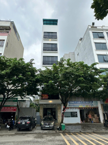 Cho thuê nhà mặt phố 7 tầng,có thang máy mặt đường Lê Quang Đạo kéo dài,Q Hà
