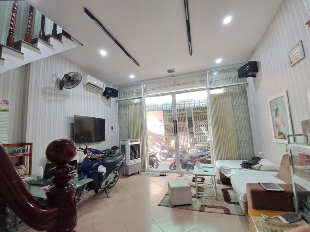 ♣ Kiệt Ô tô thẳng thông 60m ra MT Lê Duẩn, 33m2, 2 tầng Kinh Doanh, 3.x tỷ nhỏ