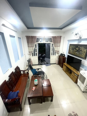 Bán nhà 3 tầng, 75m2 đường số 4, Hiệp Bình Phước, Thủ Đức, TP HCM, sổ hồng