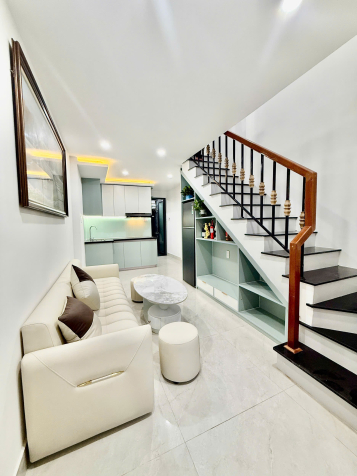 ♪ Góc kiệt thẳng thông Trần Cao Vân, sát Trường Đinh Bộ Lĩnh, 35m2, 2 tầng mới,