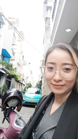 Nhà Bình Tân, hẻm xe hơi, có thang máy 450kg