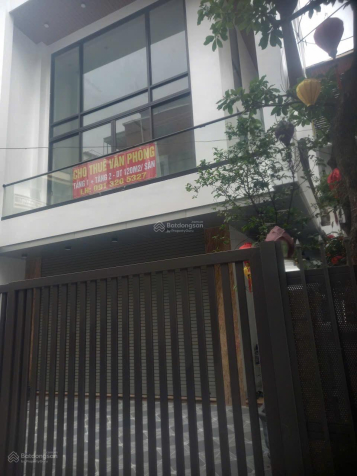 CHO THUÊ NHÀ RIÊNG LÀM VĂN PHÒNG TẠI PHÚ DIỄN – KHÔNG GIAN RỘNG, Ô TÔ ĐỖ CỬA
