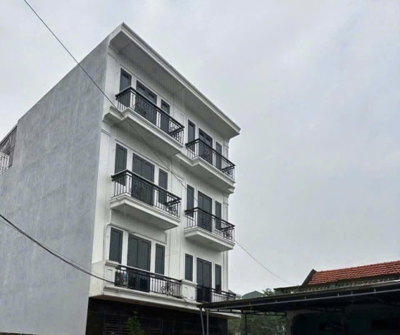 BÁN GẤP NHÀ LÔ GÓC TRUNG TÂM TRẠM TRÔI – NHÀ MỚI 4 TẦNG – VIEW HỒ – FULL NỘI
