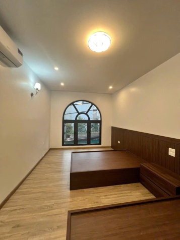 NHÀ ĐẸP - GIÁ TỐT - BÁN NHÀ 65m² x 6 Tầng ĐƯỜNG NGỌC THỤY, P. BỒ ĐỀ, LONG