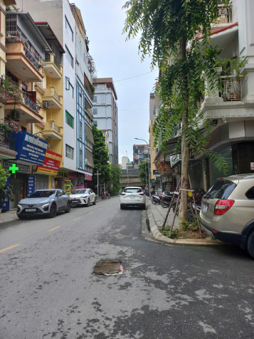 BÁN NHÀ NGUYỄN XIỂN, PHÂN LÔ VỈA HÈ, OTO TRÁNH, 60M2 MT4.5, KINH DOANH, VĂN