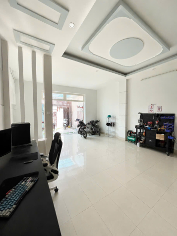 Bán nhà  đường số 10, Linh Xuân, Thủ Đức, TP HCM. DT  80m2, 2 tầng, sổ hồng