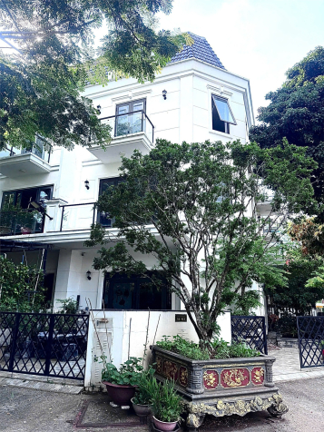[Chính chủ] Bán shophouse căn góc vị trí đẹp nhất Sim City Q9, hoàn thiện xịn