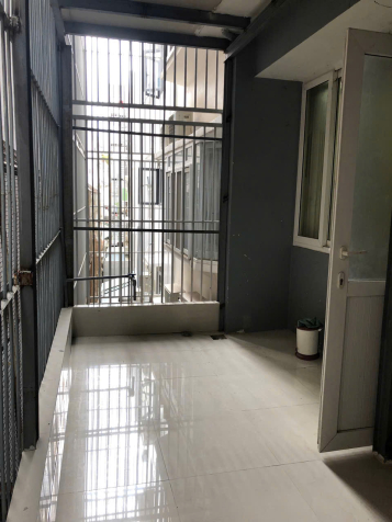 Cho thuê phòng full nội thất 35m² đối diện ĐH Cảnh sát Nhân dân, gần ĐH Tôn Đức
