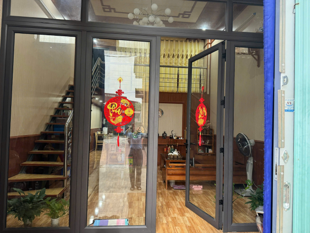 Chính chủ bán đất tặng nhà cấp 4 tại phường Ninh Khánh, TP. Ninh Bình - Ở ngay