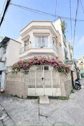GIẢM 500 TRIỆU CÒN 6.8 TỶ  42M2 (4.3x10)  LÔ GÓC 2 MẶT THOÁNG