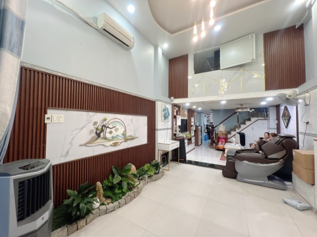 Bán nhà 4 tầng Đường Số 11, Linh Xuân, Thủ Đức, TP HCM. DT60m2, SHR, giá 6,28