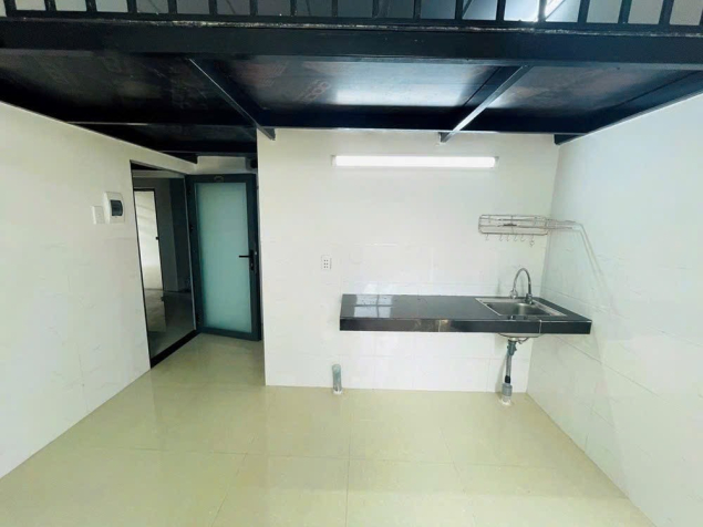 Bầu Gia Thượng 4 - Lô góc 195m², tòa căn hộ 30 phòng, giá 19.6 tỷ, dòng tiền ổn