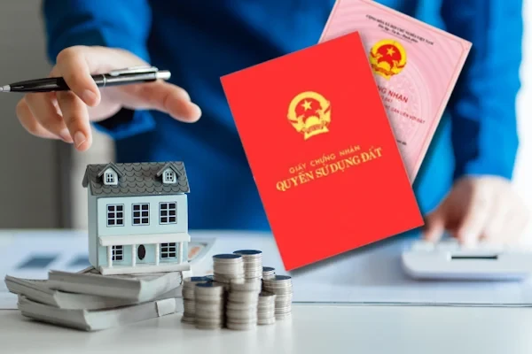 Sang Tên Sổ Đỏ Cho Con Hết Bao Nhiêu Tiền? Hướng Dẫn Thủ Tục Và Chi Phí Theo Luật Đất Đai Mới Nhất